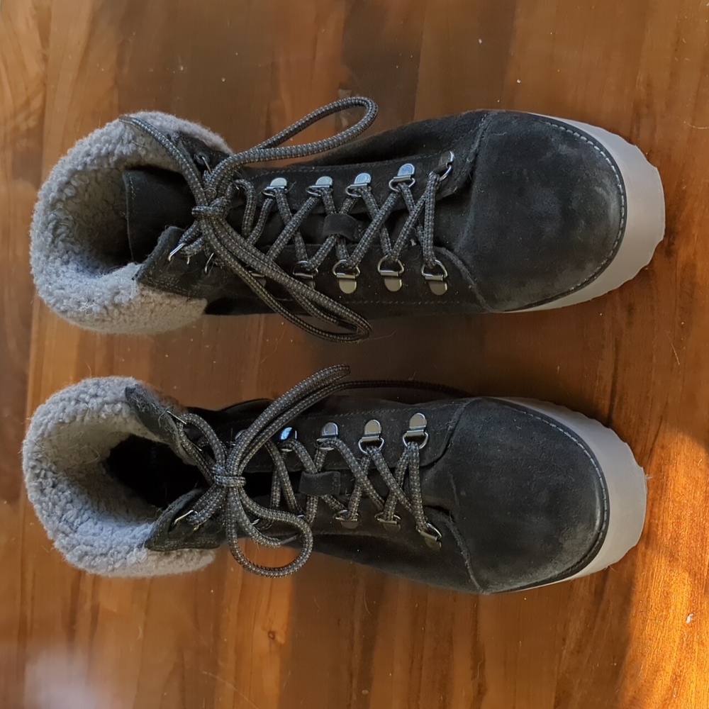 Sam Edelman Platform shoes / boots with the fur